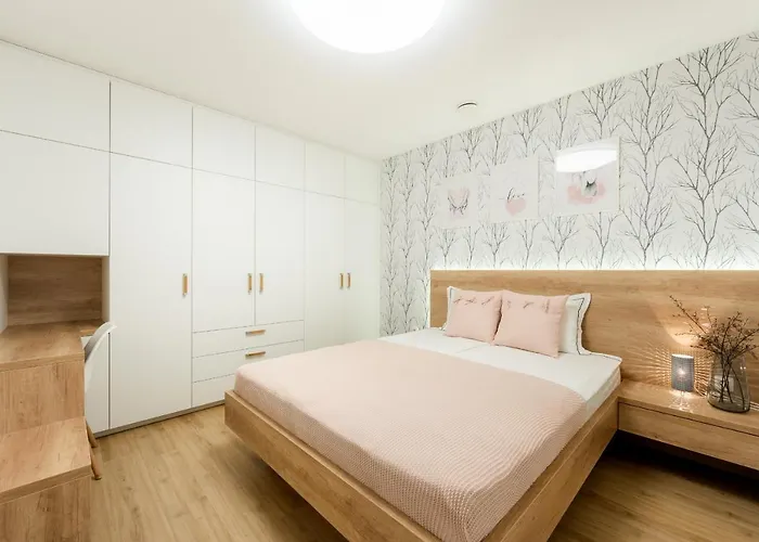 Gros דירה Radece